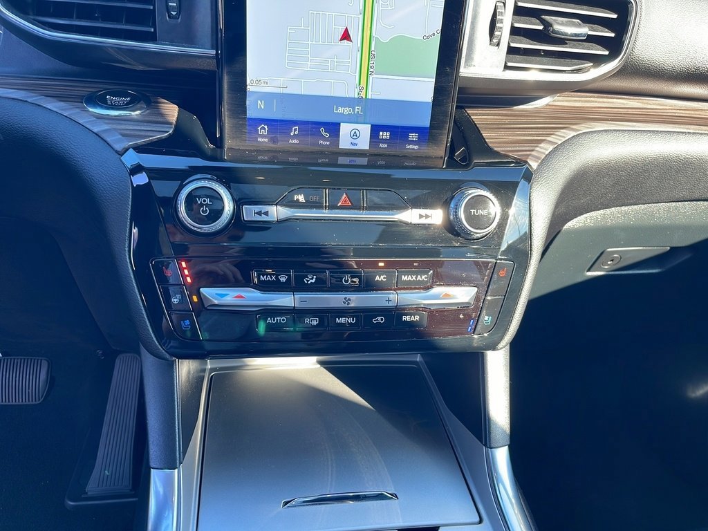 Certified 2023 Ford Explorer Limited w/ Limited Technology Package image 22