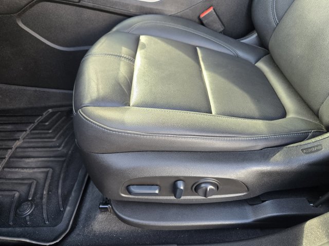 Used 2022 Chevrolet Blazer LT w/ Sound & Technology Package image 21