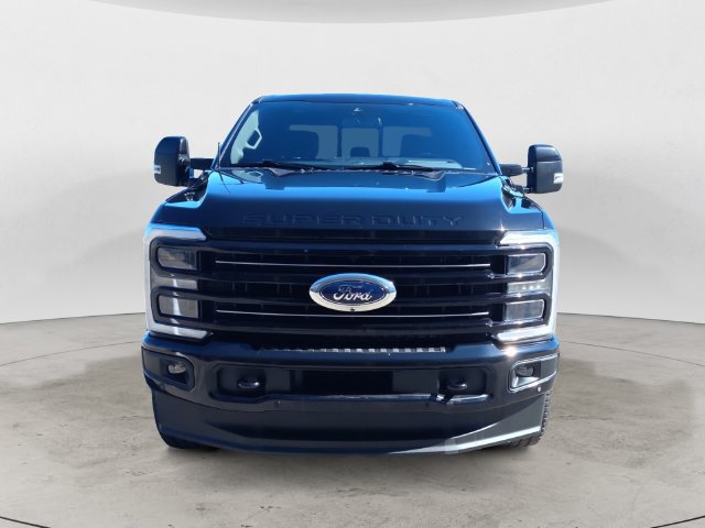 Certified 2025 Ford F350 Platinum AWD/4WD image 8