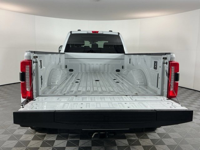 Certified 2025 Ford F450 Lariat w/ FX4 Off-Road Package image 10