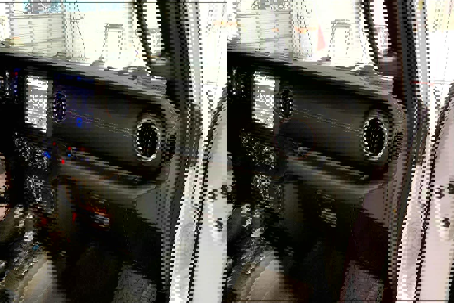 Used 2023 Jeep Wrangler Sahara w/ Cold Weather Group image 17