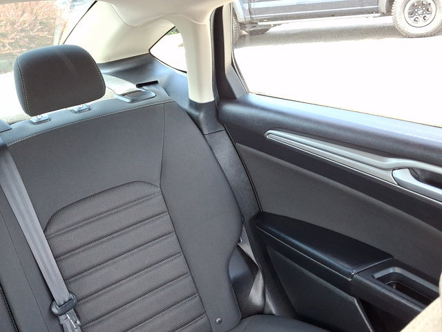 Certified 2019 Ford Fusion SE FWD image 20