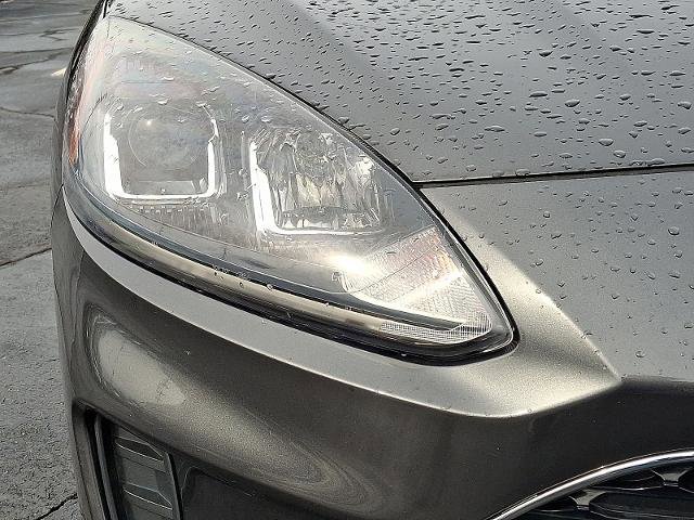 Certified 2020 Ford Escape SE image 9