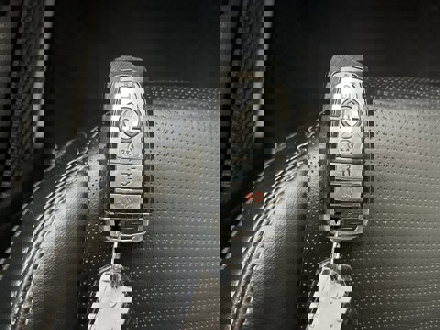 Certified 2023 Ford Escape Platinum image 34