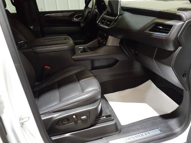 Used 2023 Chevrolet Suburban RST w/ Luxury Package AWD/4WD image 26