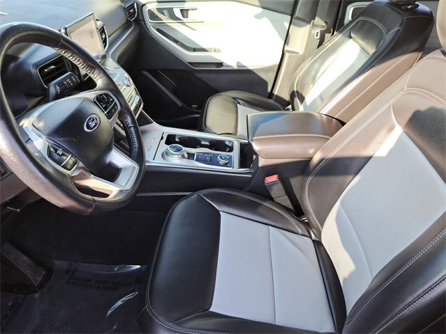Certified 2022 Ford Explorer XLT w/ Equipment Group 202A image 23