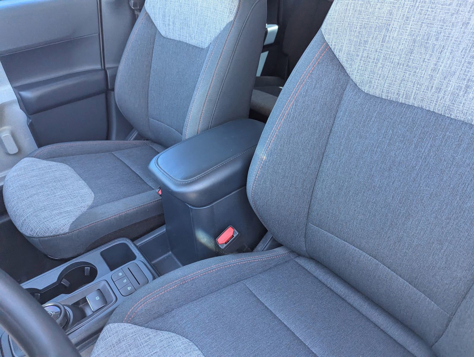 Certified 2022 Ford Maverick XLT image 18