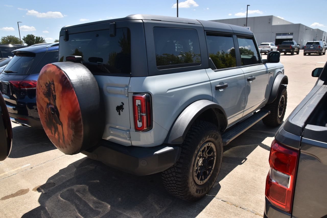 Certified 2024 Ford Bronco Wildtrak AWD/4WD image 5