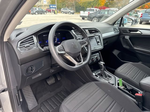 Used 2023 Volkswagen Tiguan S image 18