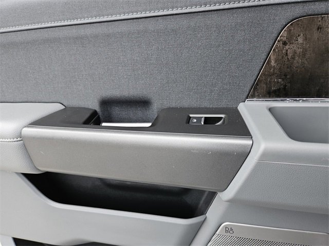 Certified 2023 Ford F150 Lariat w/ Trailer Tow Package image 15