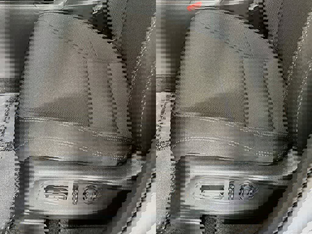 Used 2025 Honda CR-V EX image 29