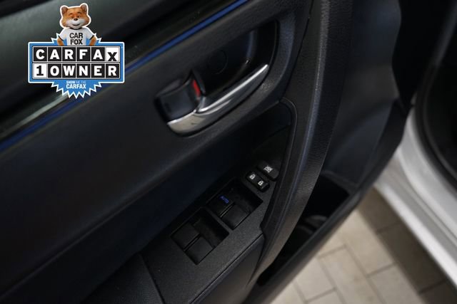 Used 2019 Toyota Corolla L image 18