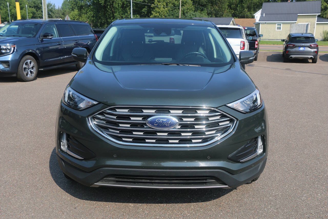 Certified 2024 Ford Edge Titanium AWD/4WD image 8