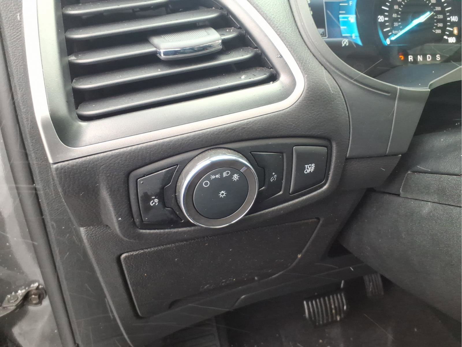 Certified 2024 Ford Edge SEL image 13