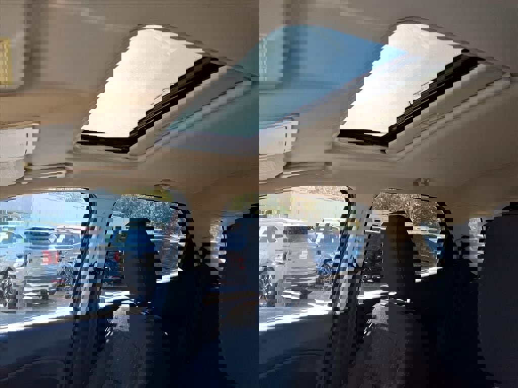 Certified 2022 Ford EcoSport SE image 18