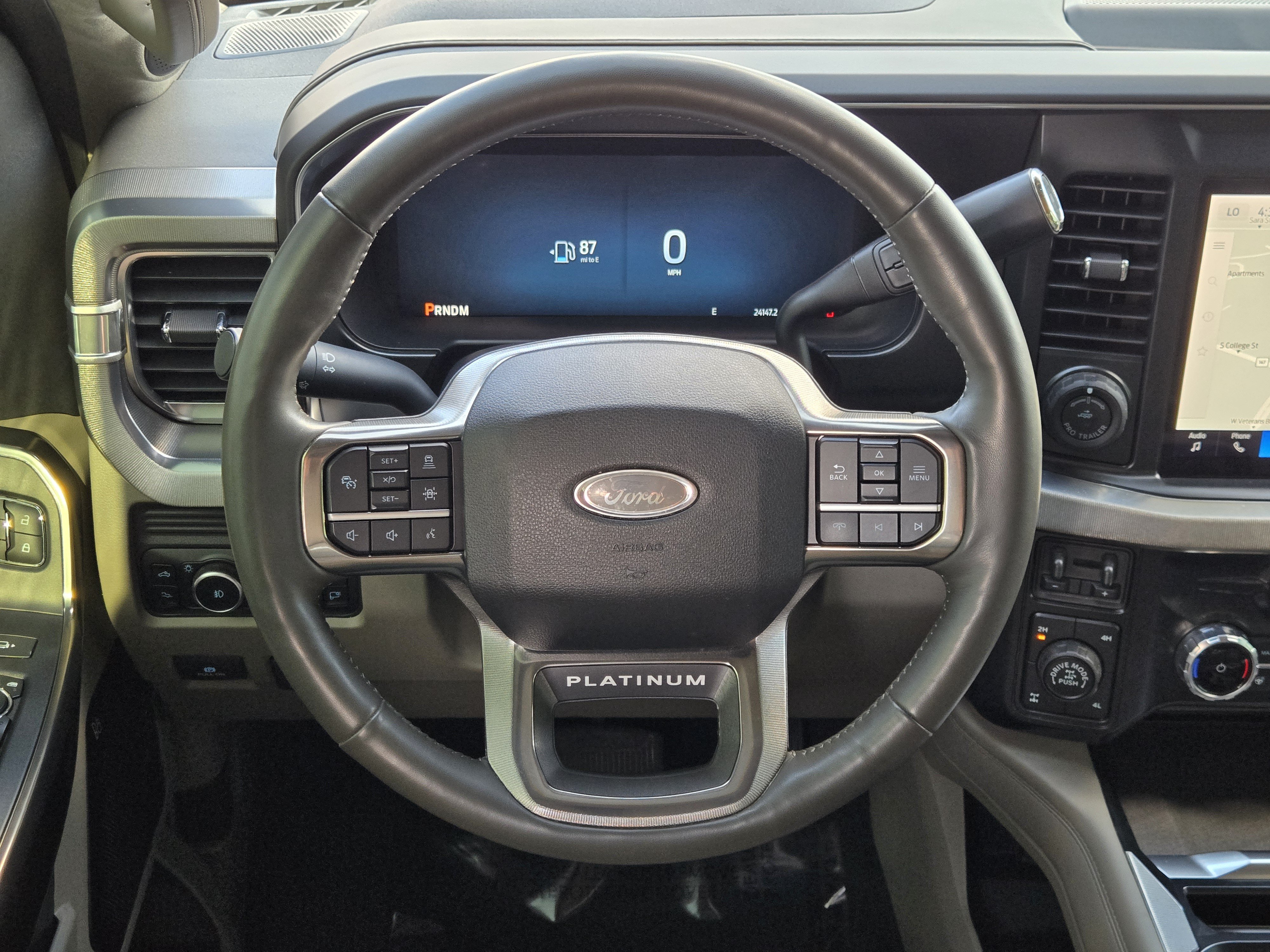 Certified 2025 Ford F350 Platinum w/ Platinum Plus Package AWD/4WD image 19