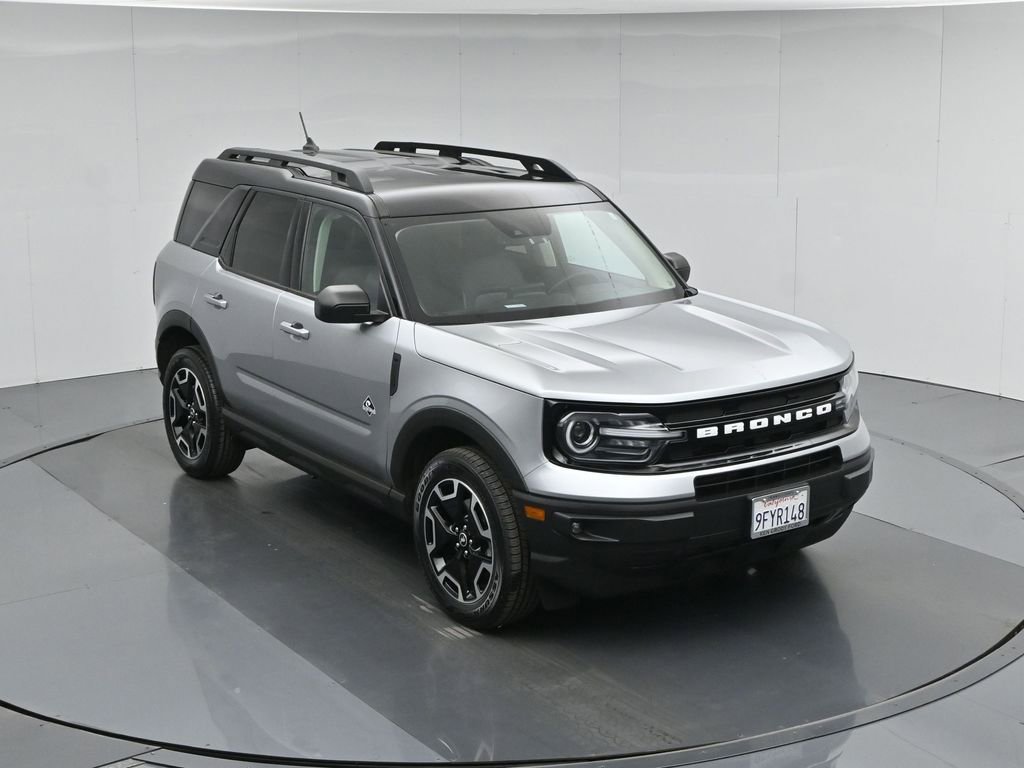Certified 2022 Ford Bronco Sport Outer Banks w/ Tech Package AWD/4WD image 42