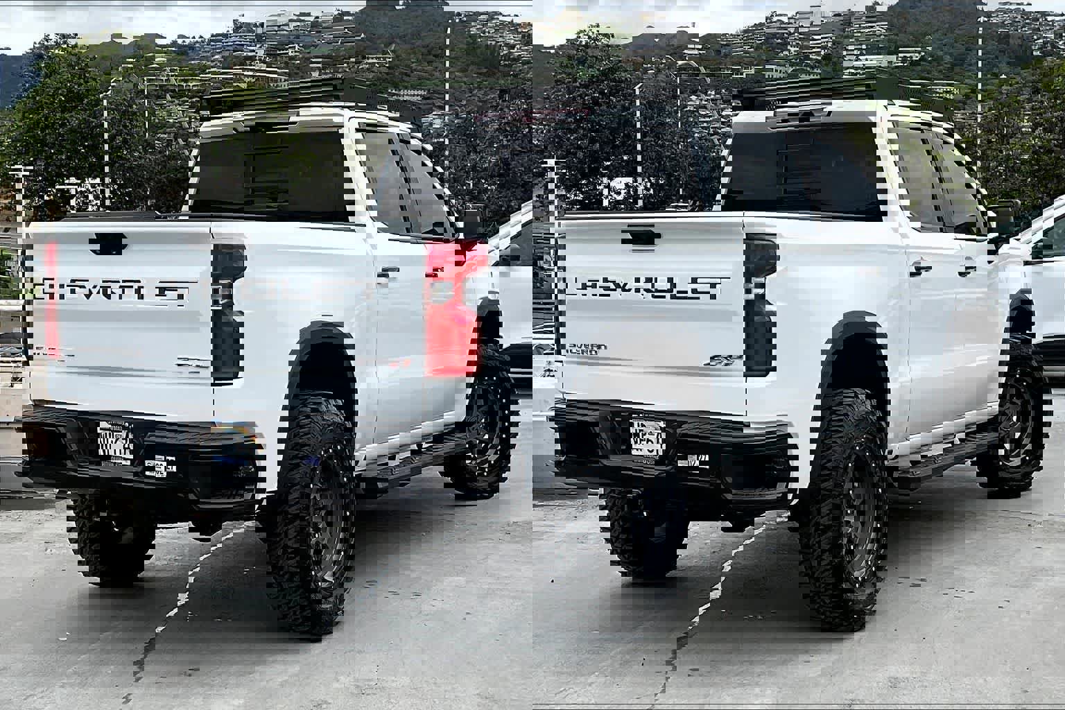 Used 2023 Chevrolet Silverado 1500 ZR2 image 3