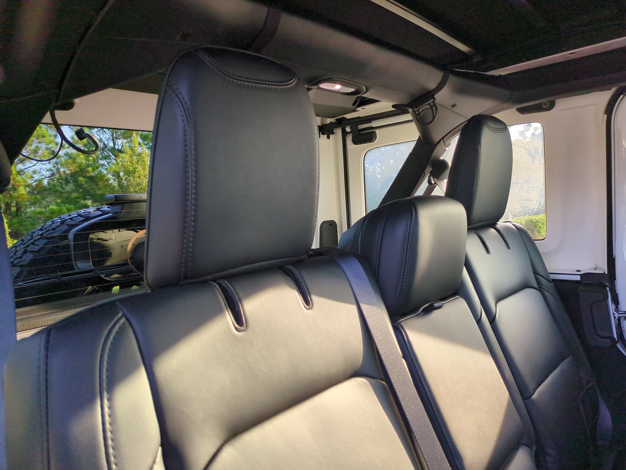 Used 2024 Jeep Wrangler Unlimited Rubicon 392 AWD/4WD image 39