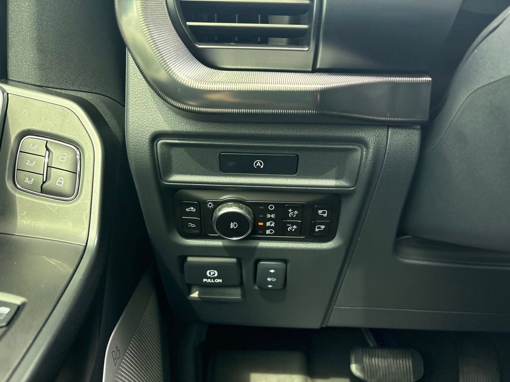 Certified 2025 Ford F150 Raptor AWD/4WD image 18