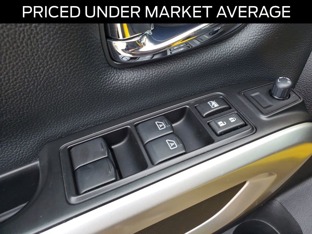 Used 2018 Nissan Titan PRO-4X w/ Pro-4x Utility Package image 15