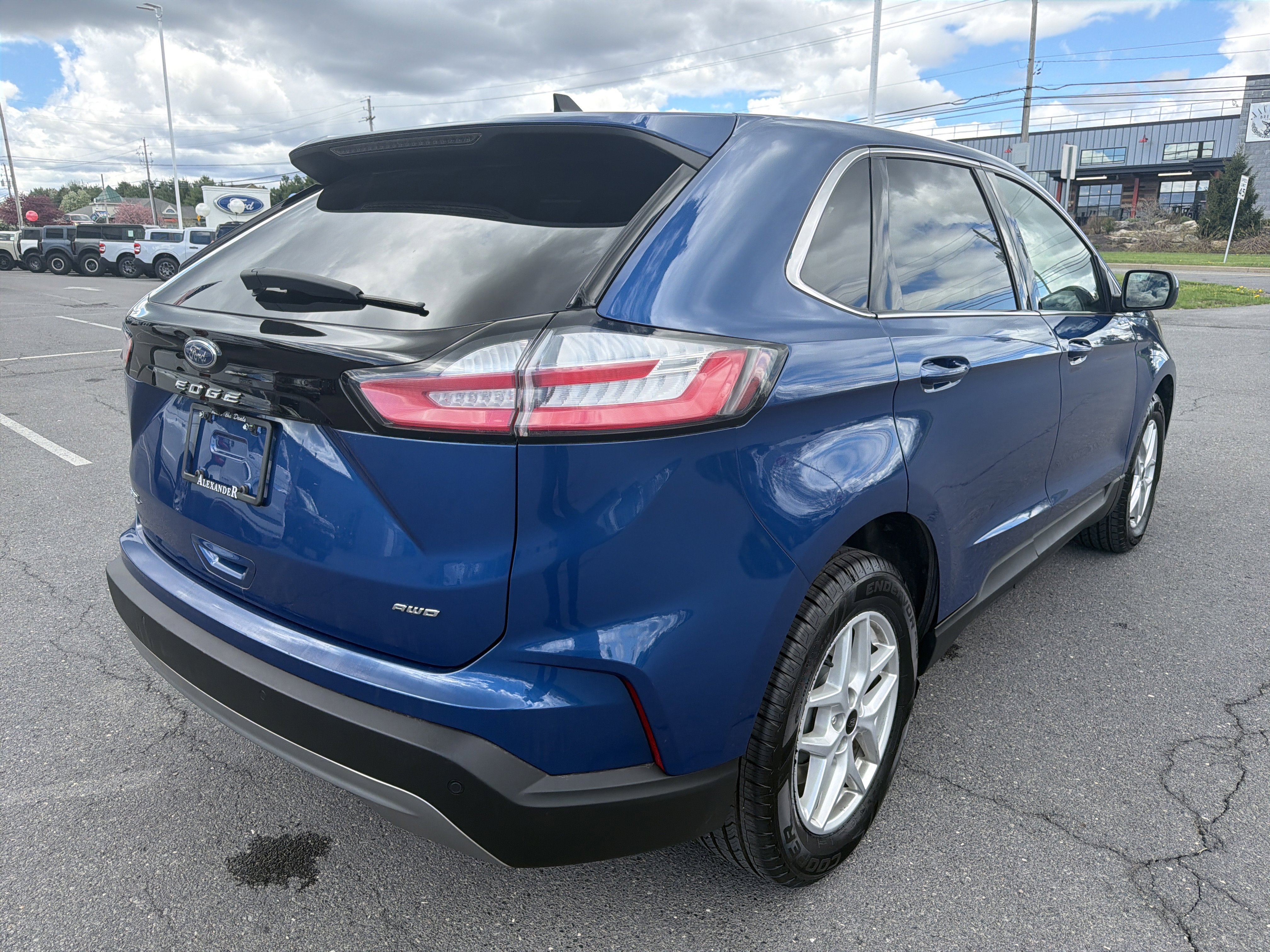 Certified 2023 Ford Edge SEL AWD/4WD video 3