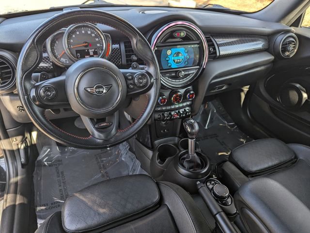 Used 2019 MINI Cooper S image 13