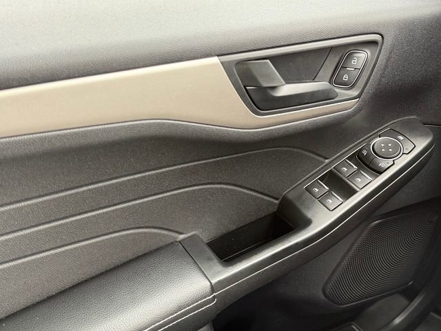 Certified 2022 Ford Escape SE w/ Cold Weather Package FWD image 31
