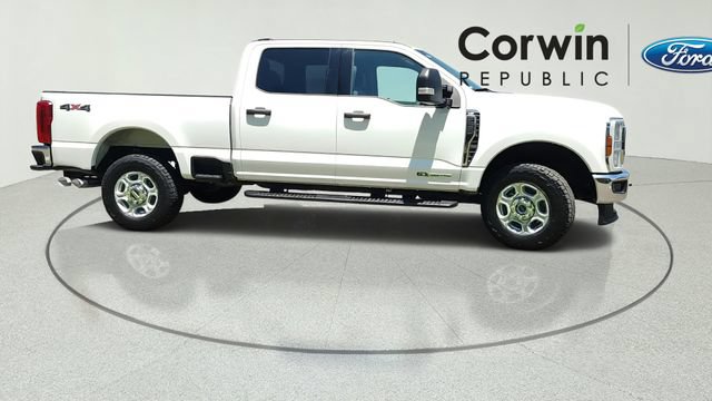 Certified 2025 Ford F250 XLT AWD/4WD image 7
