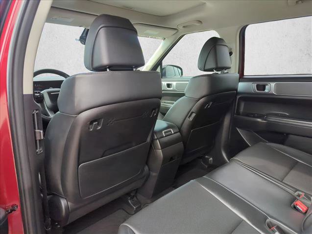 Used 2025 Hyundai Santa Fe XRT image 18