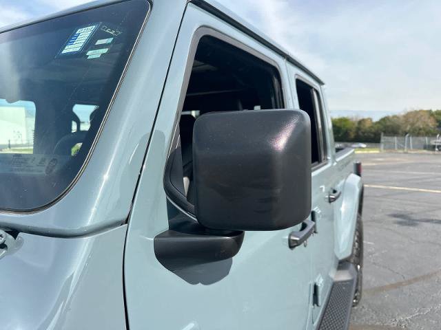 Used 2025 Jeep Gladiator Sport AWD/4WD image 12