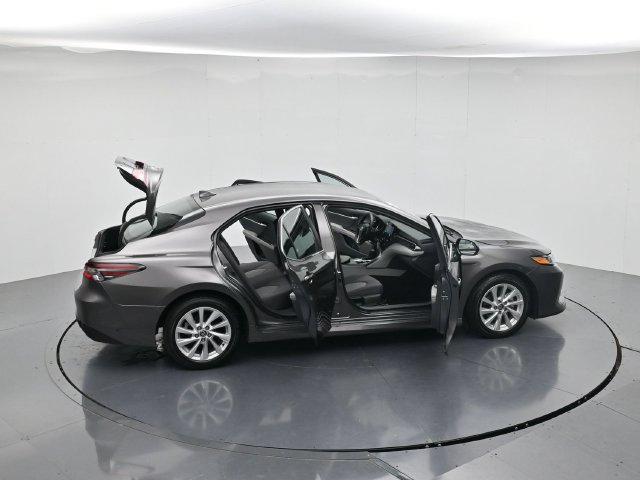 Used 2024 Toyota Camry LE FWD image 46