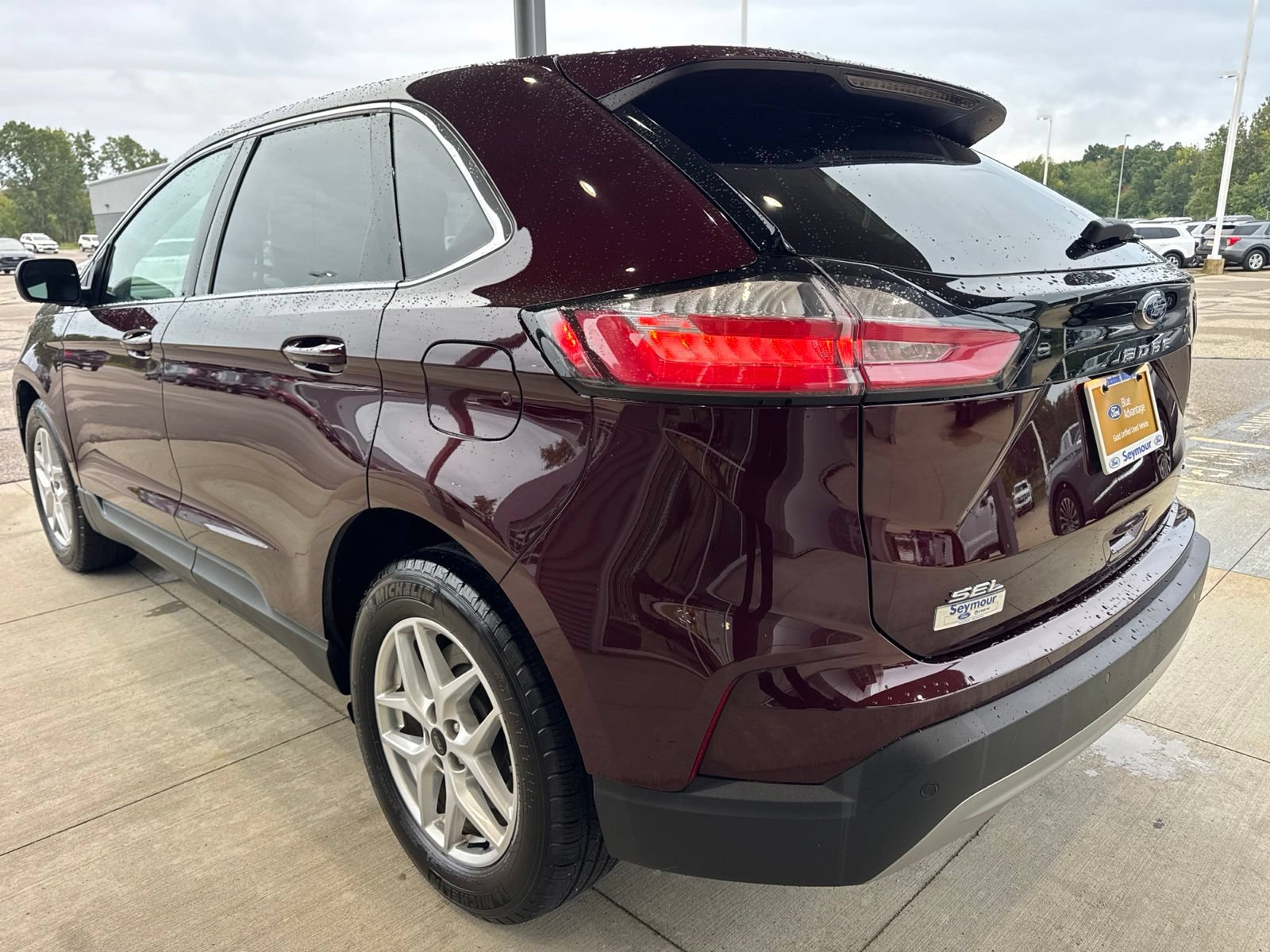 Certified 2024 Ford Edge SEL w/ Convenience Package AWD/4WD image 5