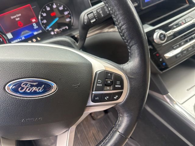 Certified 2022 Ford Explorer Limited RWD image 33