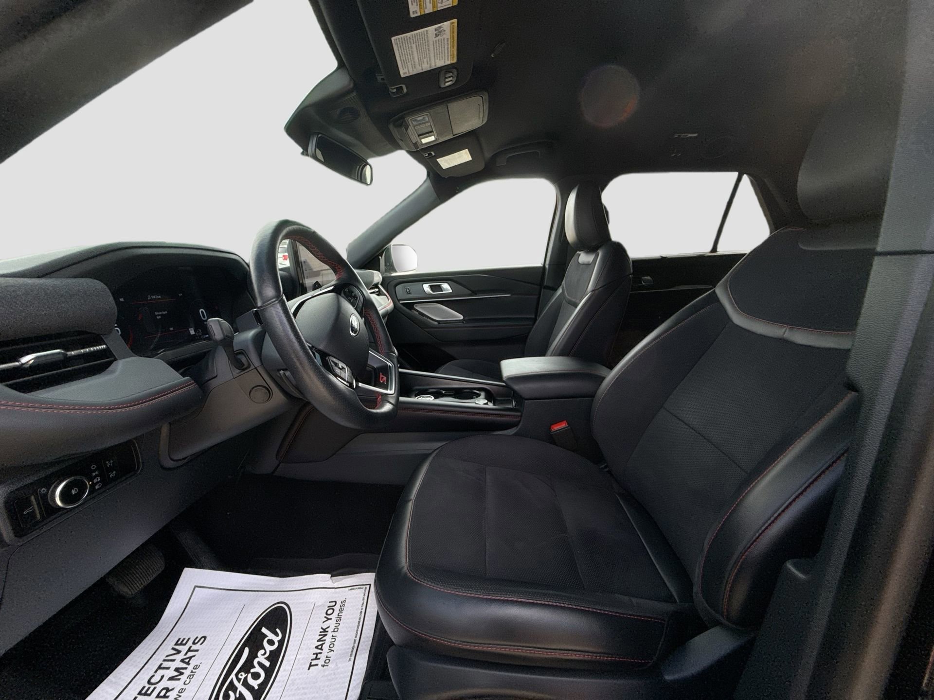 Certified 2025 Ford Explorer ST image 24