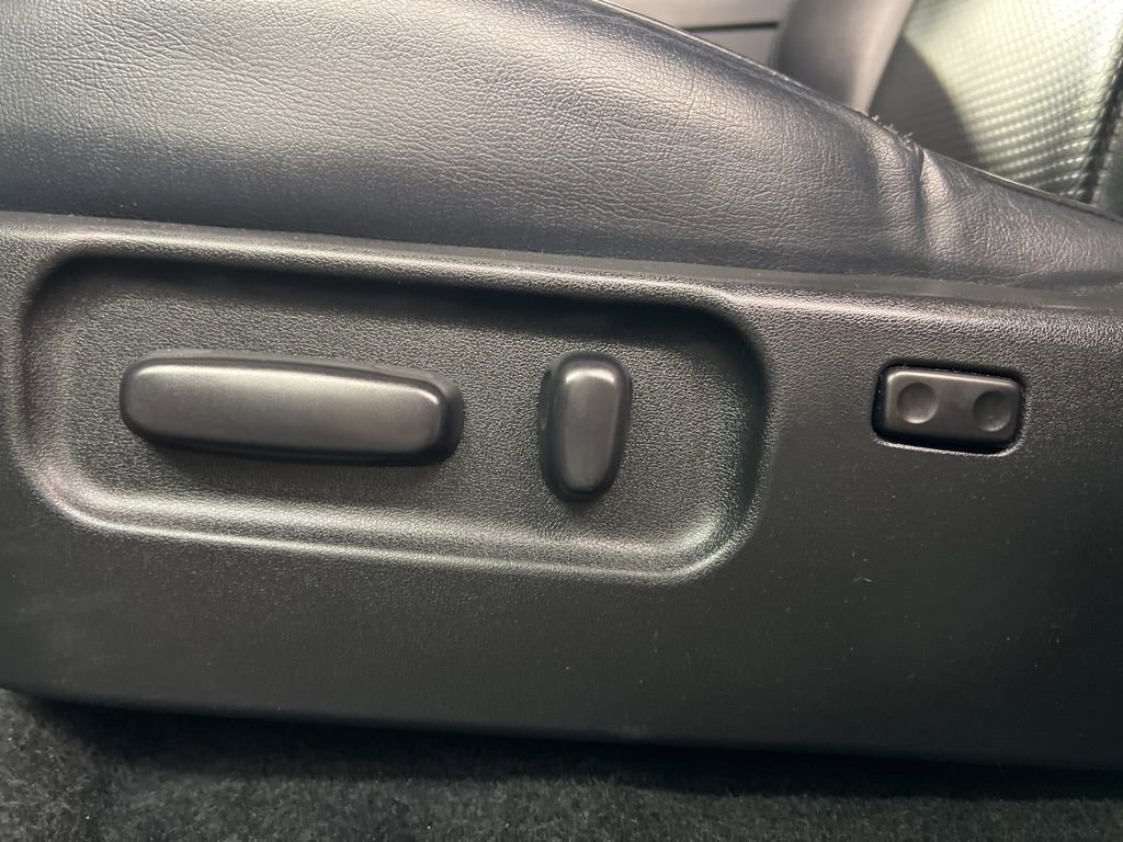 Used 2020 Toyota Tacoma TRD Off-Road w/ TRD Premium Off Road Package image 31