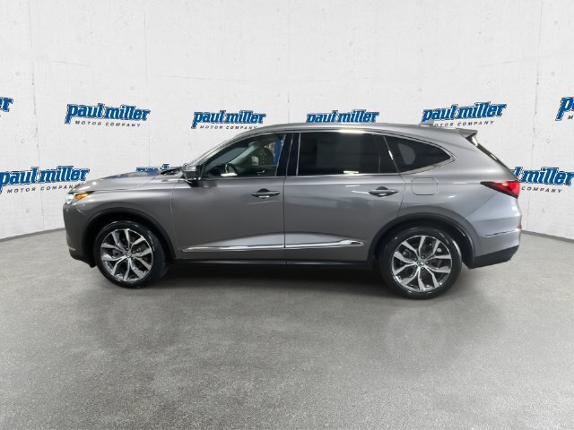 Used 2023 Acura MDX w/ Technology Package FWD image 7