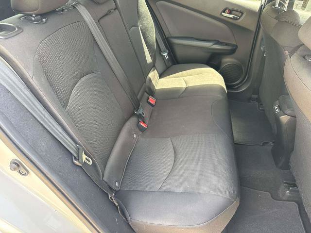 Used 2020 Toyota Prius L Eco FWD image 9