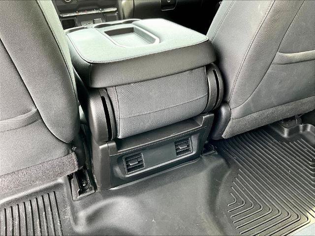 Used 2020 Chevrolet Silverado 1500 LT AWD/4WD image 11