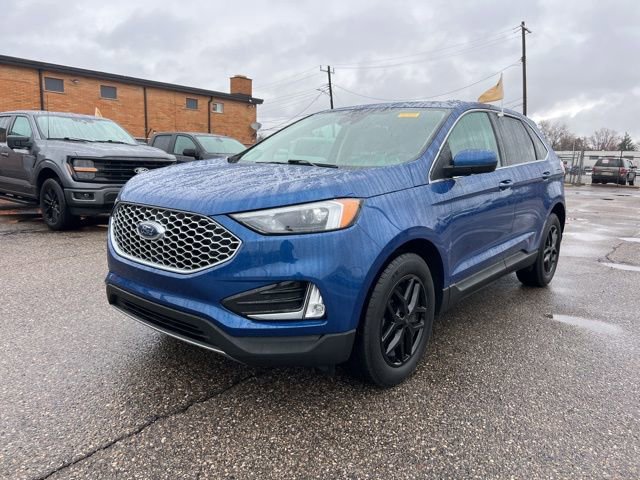 Certified 2024 Ford Edge SEL w/ Convenience Package image 7