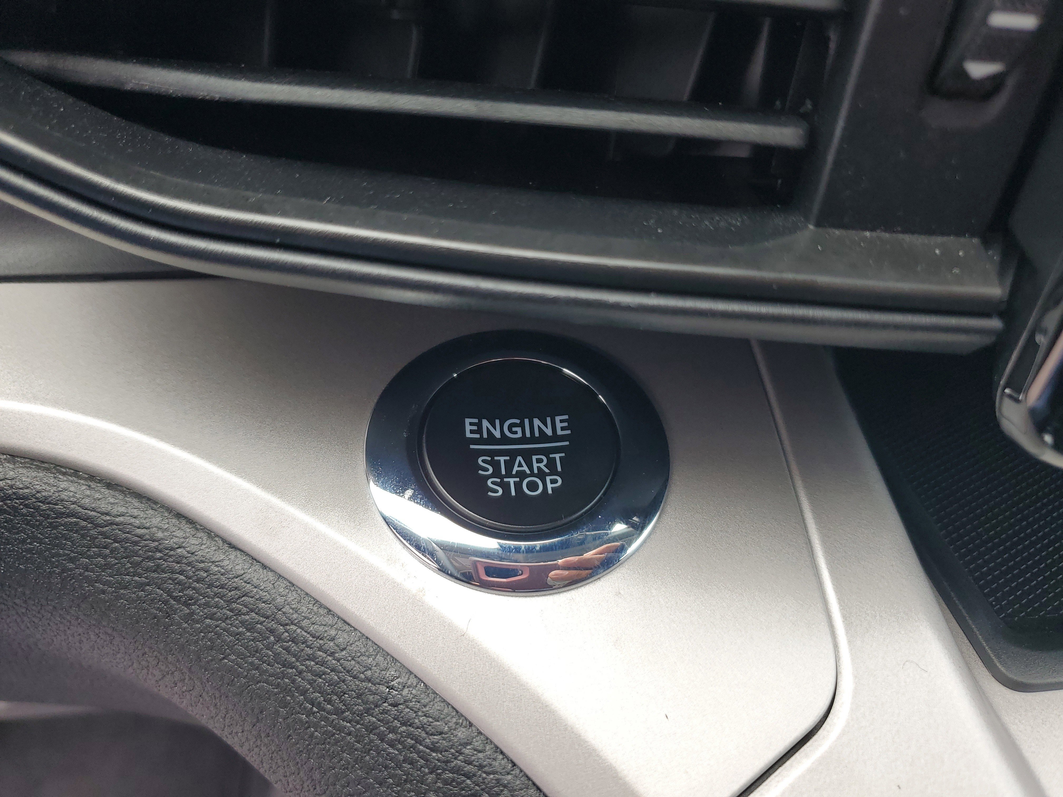 Certified 2023 Ford Explorer XLT image 24