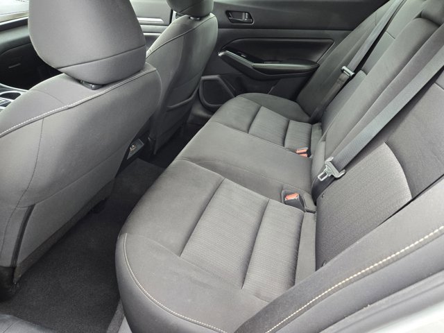 Used 2023 Nissan Altima 2.5 SV FWD image 28