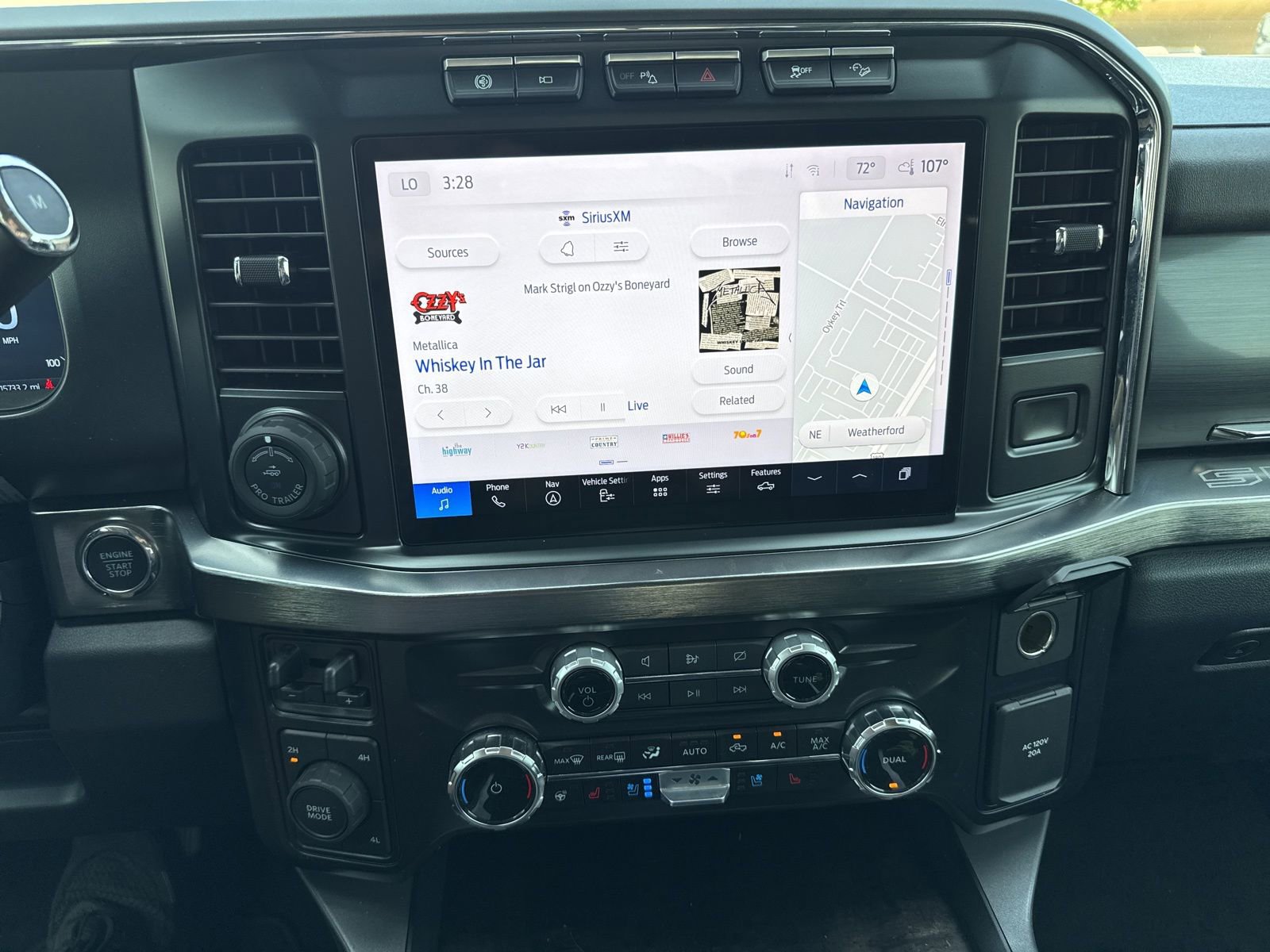 Certified 2024 Ford F350 Lariat w/ Lariat Ultimate Package AWD/4WD image 18