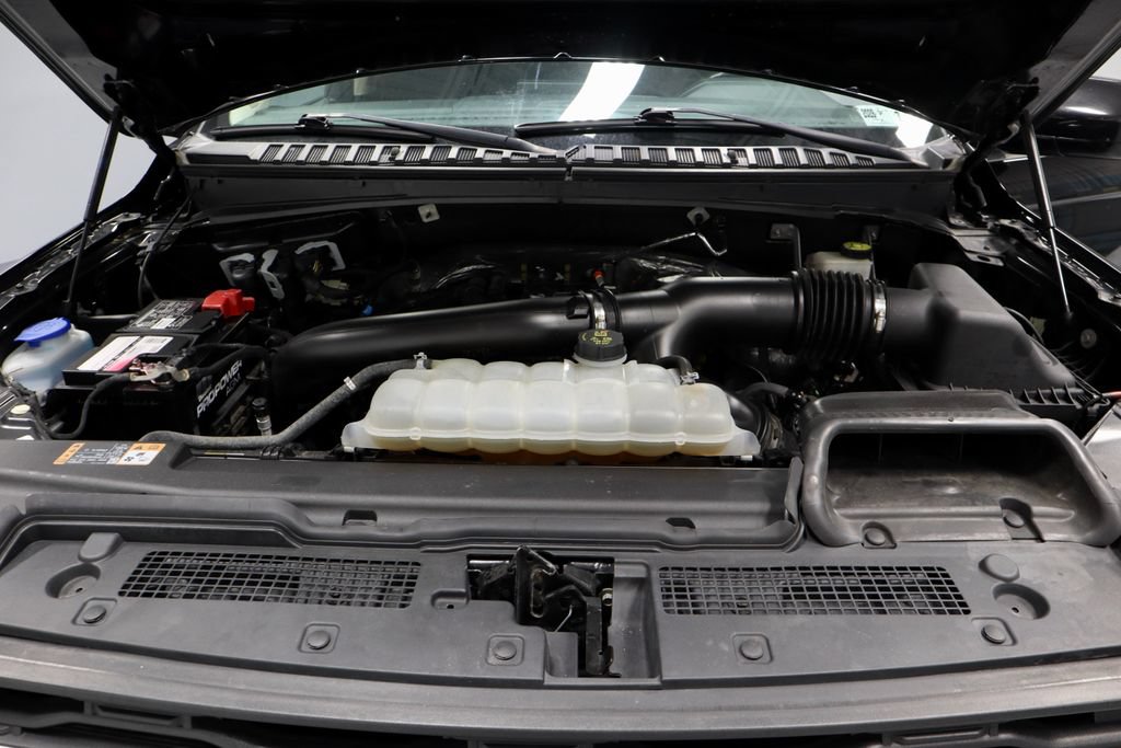Certified 2024 Ford Expedition XLT AWD/4WD image 18