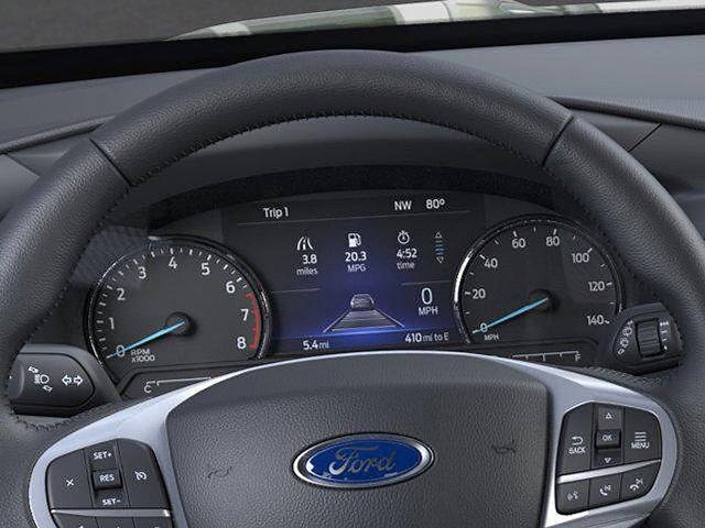 Certified 2022 Ford Explorer XLT w/ Equipment Group 202A AWD/4WD image 13