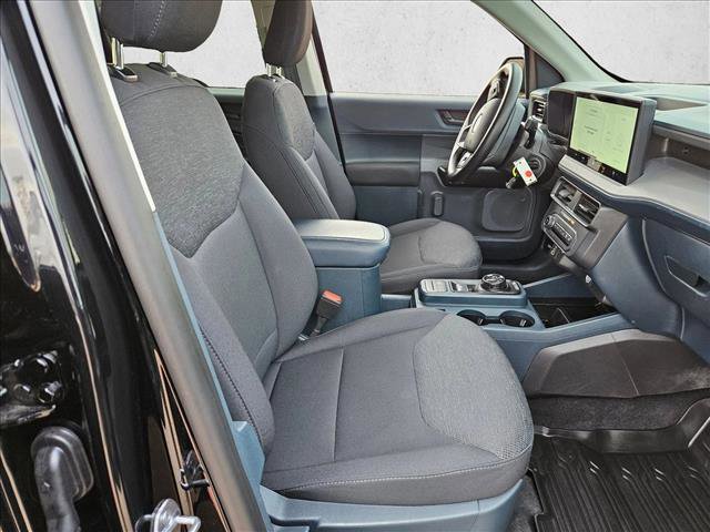 Certified 2025 Ford Maverick XL image 18