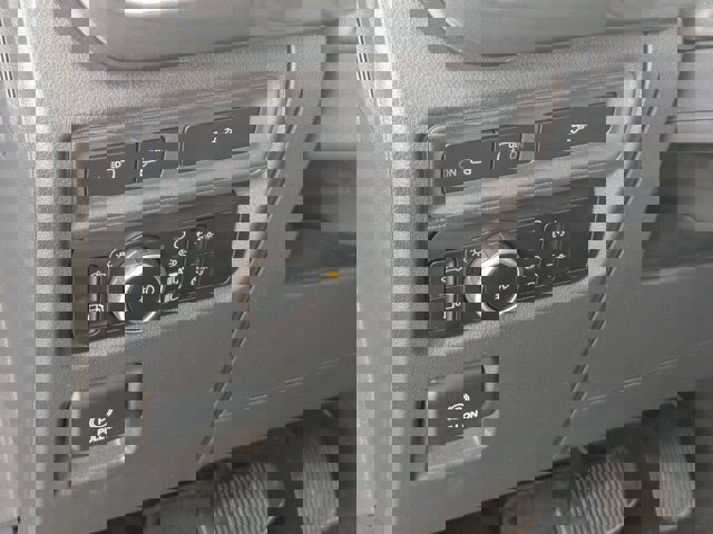 Certified 2023 Ford F150 XLT w/ Equipment Group 302A High image 19