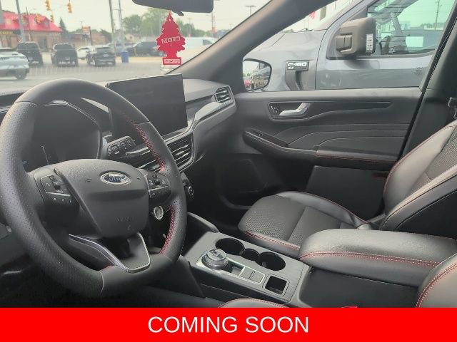 Certified 2024 Ford Escape ST-Line w/ Tech Pack #1 AWD/4WD image 4
