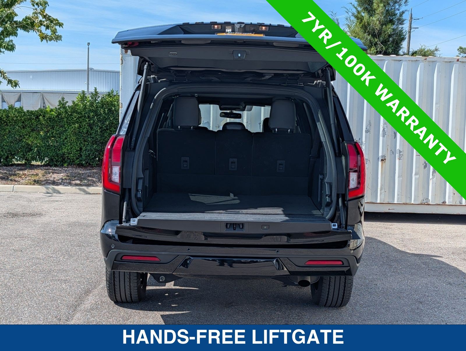 Certified 2025 Ford Expedition Max Platinum w/ Stealth Appearance Package AWD/4WD image 15