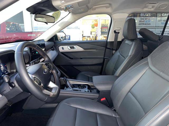 Certified 2025 Ford Explorer Active w/ Active Comfort Package image 13
